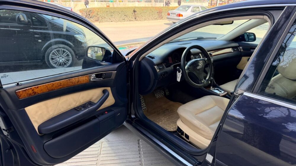 AUDİ A6 1.8 T 2000 MODEL