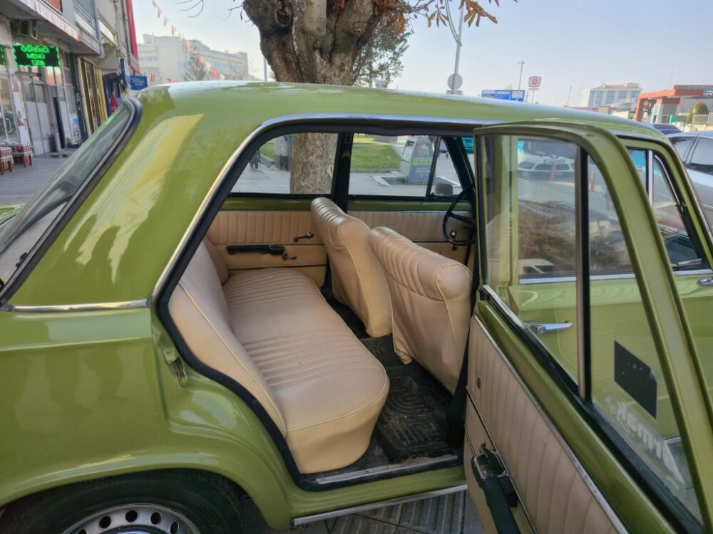 HACİİ... MURAT 124 1976 MODEL AŞIRI CLASSS İÇERİR...