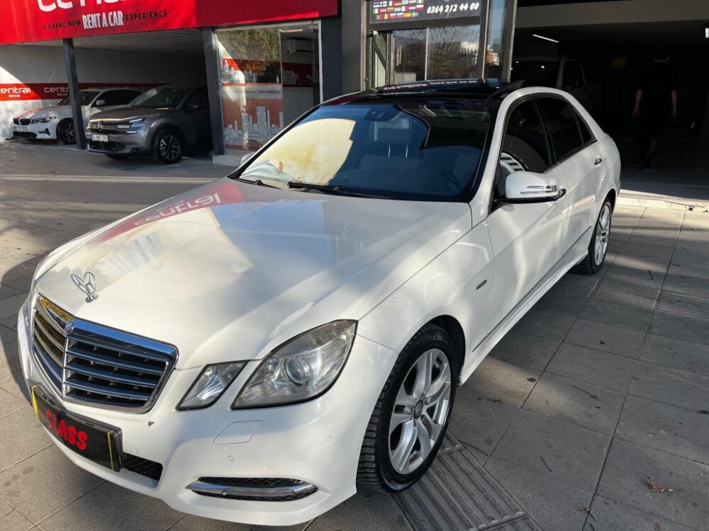 12 (Orta) MERCEDES-BENZ E 350 CDI 4 MATIC 2012 MODEL