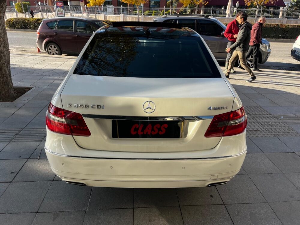 13 (Orta) MERCEDES-BENZ E 350 CDI 4 MATIC 2012 MODEL