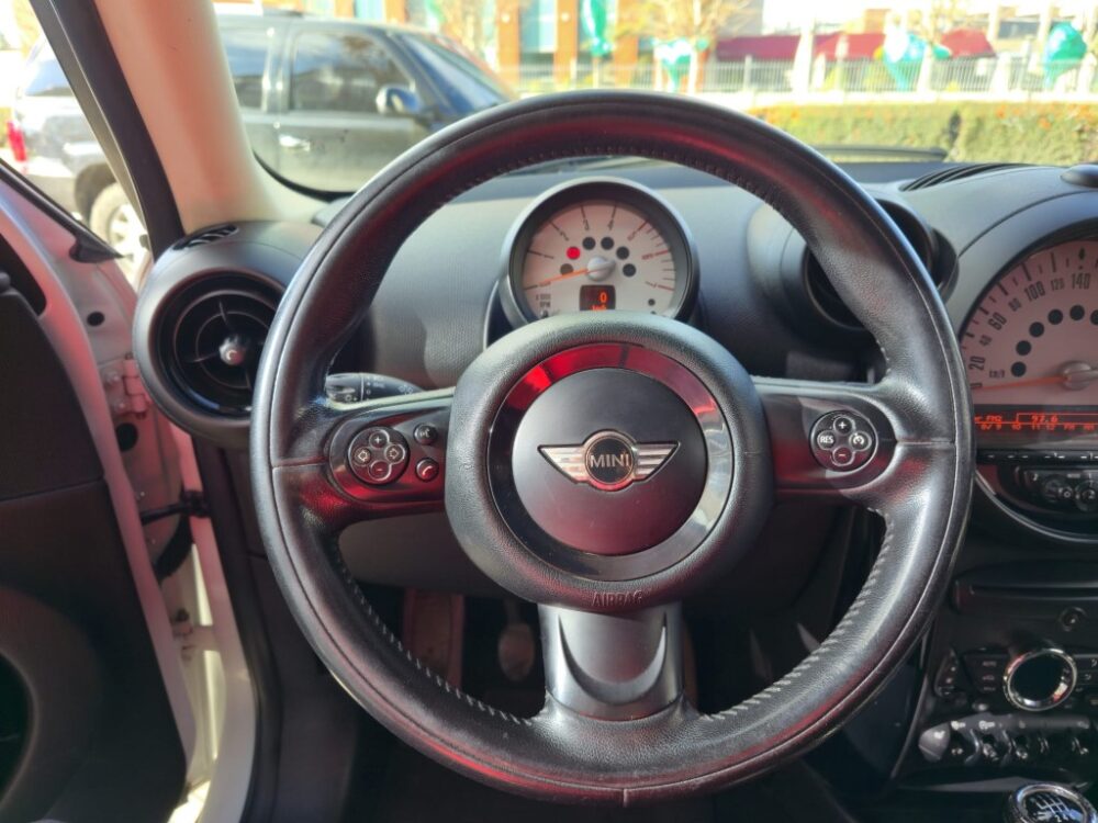 14 (Orta) MİNİ COOPER D COUNTRYMAN 2013 MODEL