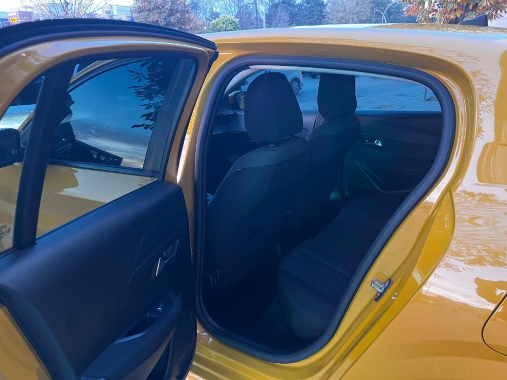 14 (Orta) PEUGEOT 208 1.2 PURE-TECH PRİME 2021 MODEL