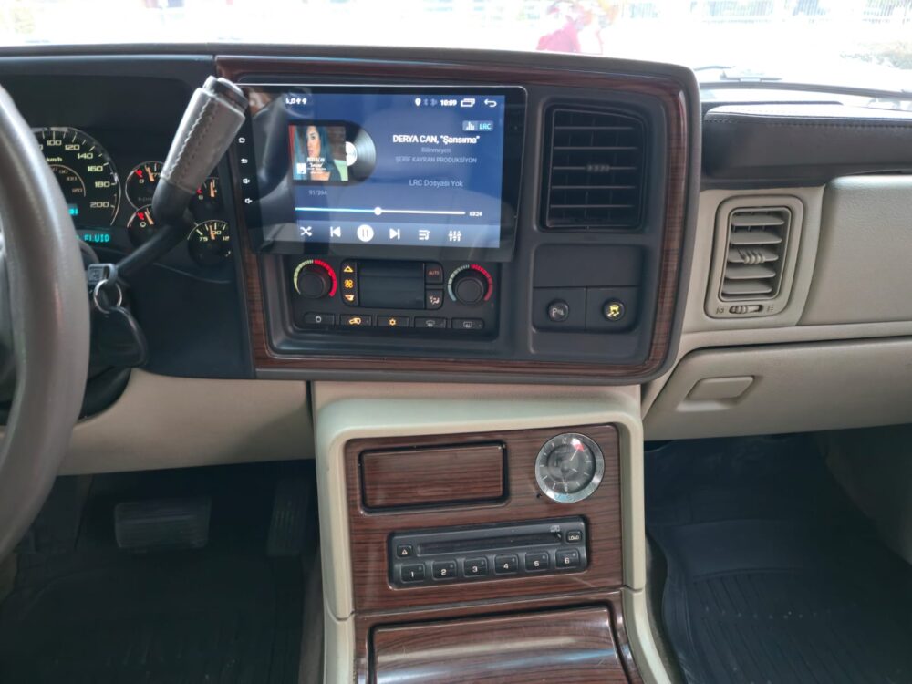 CADİLLAC ESCALADE 6.0 V8 2003 MODEL...