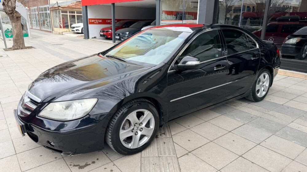 HONDA LEGEND 3.5 V6 FULL + FULL 2007 MODEL EFSANE...