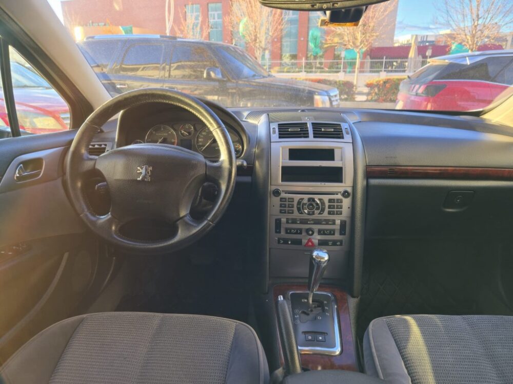 PEUGEOT 407 2.0 HDI EXECUTIVE 2008 MODEL