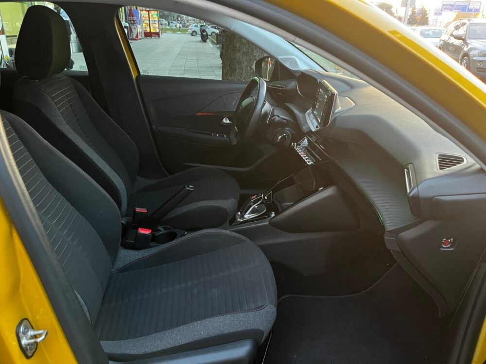 19 (Orta) PEUGEOT 208 1.2 PURE-TECH PRİME 2021 MODEL