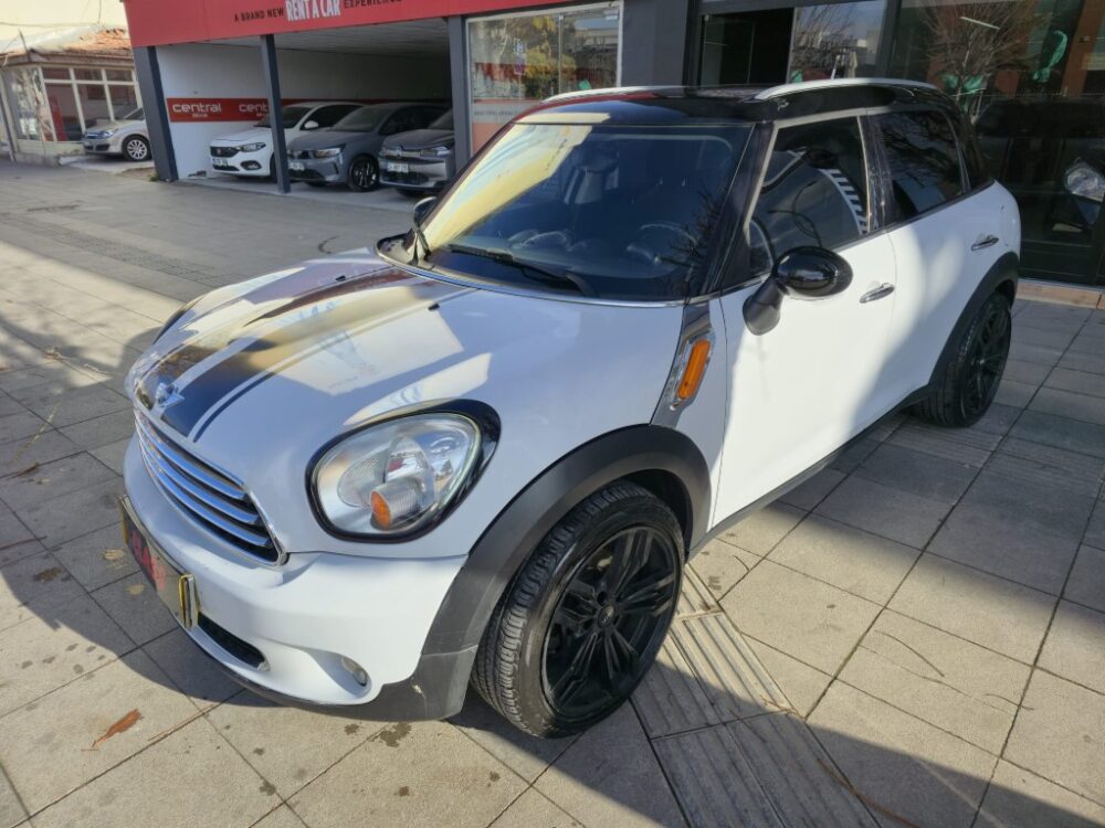 2 (Orta) MİNİ COOPER D COUNTRYMAN 2013 MODEL