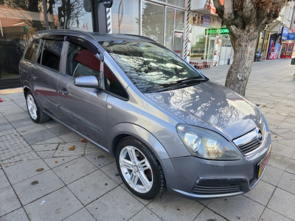 OPEL ZAFİRA 2.0 DTİ 2006 MODEL 7 KİŞİLİK GENİŞ AİLELER İÇİN…..