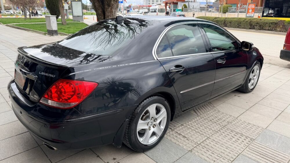 HONDA LEGEND 3.5 V6 FULL + FULL 2007 MODEL EFSANE...
