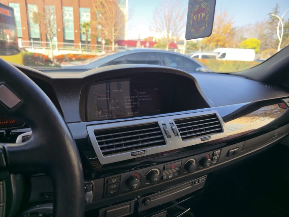 21 (Orta) BMW 7.35İ LONG V8 MOTOR MÜTHİŞ SES HIZI HİSSET