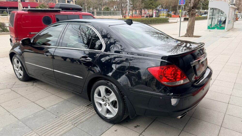 HONDA LEGEND 3.5 V6 FULL + FULL 2007 MODEL EFSANE...