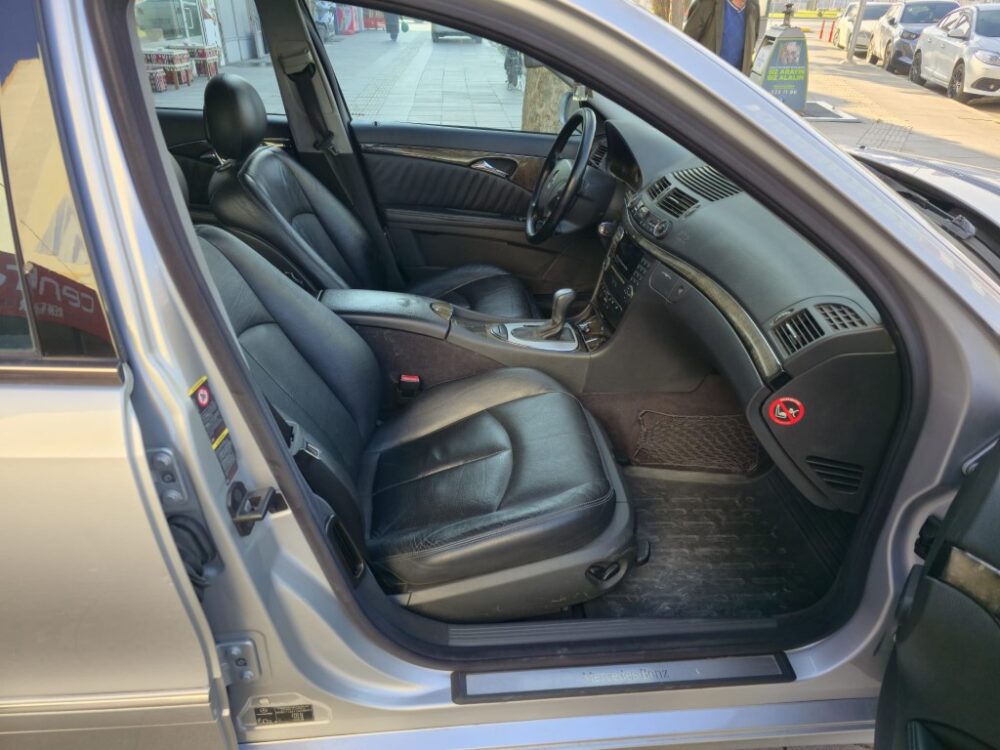 22 (Orta) MERCEDES E 240 2003 MODEL 116.000 KM TR'DE TEK