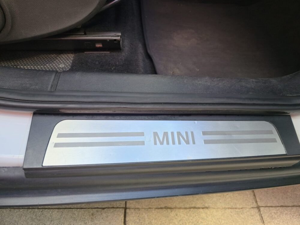 23 (Orta) MİNİ COOPER D COUNTRYMAN 2013 MODEL