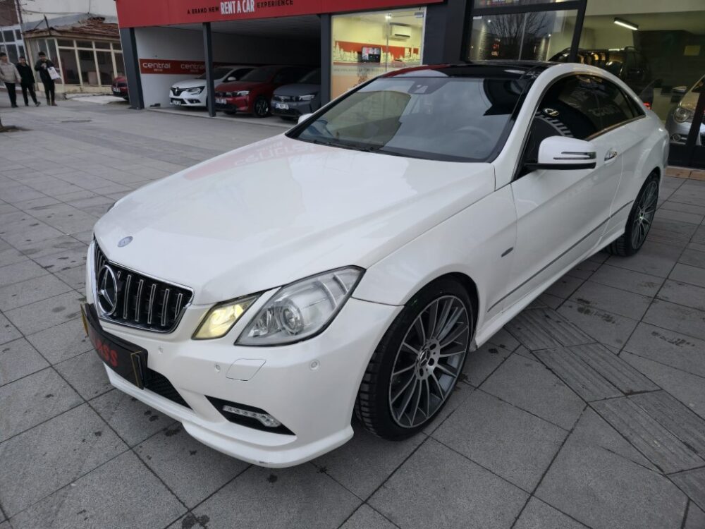 MERCEDES E 350 CDI AMG 2011 COUPE