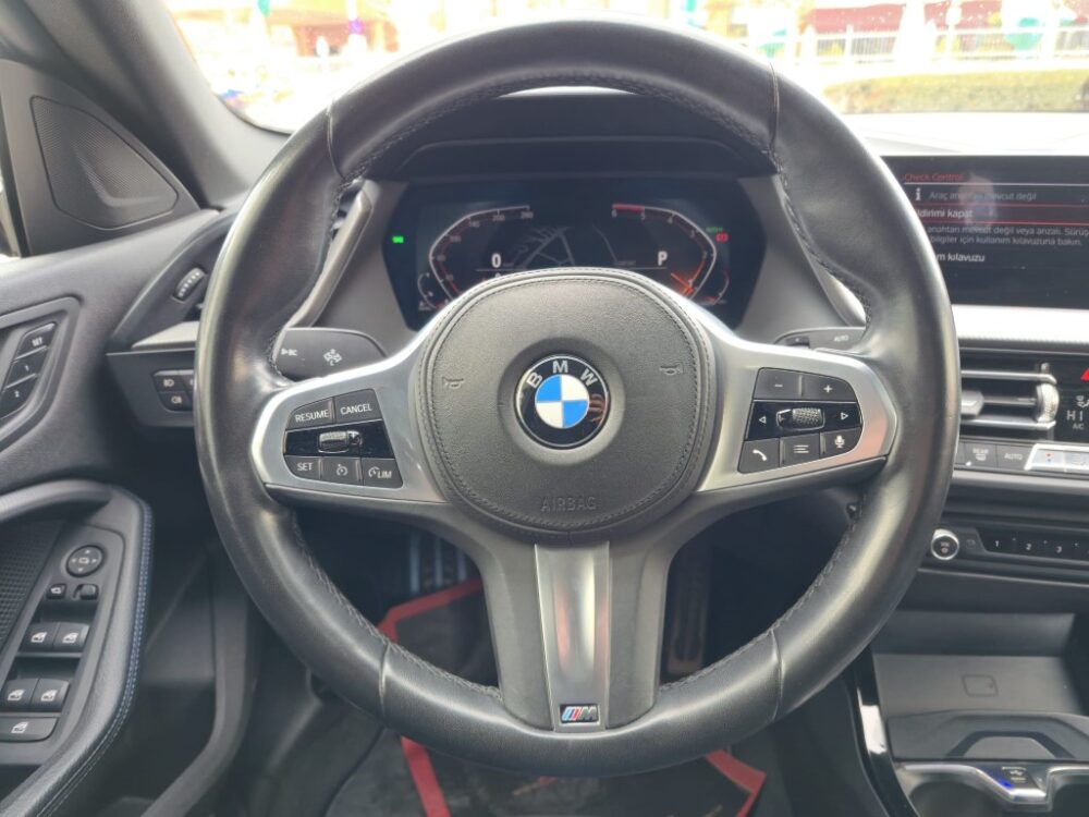 BMW 2.16D M-SPORT FİRST EDİTİON 46.200 KM HATASIZ TRAMERSİZ...