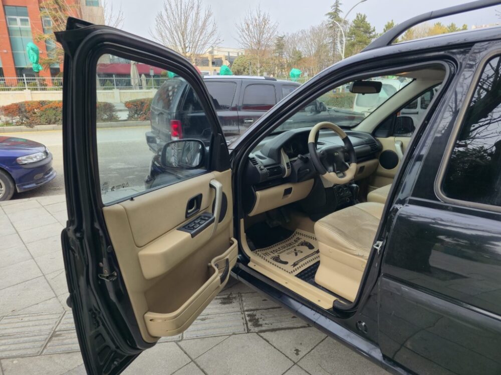 LAND ROVER FREELANDER 2.0Dİ4 HSE PAKET 2006 MODEL MÜKEMMEL...