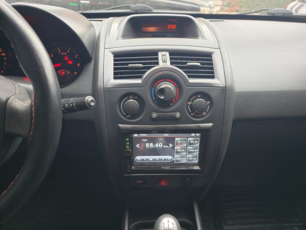 3 (Orta) RENAULT MEGANE II 1.4 AUTHENTİQUE 148.000 KM 2005 MODEL