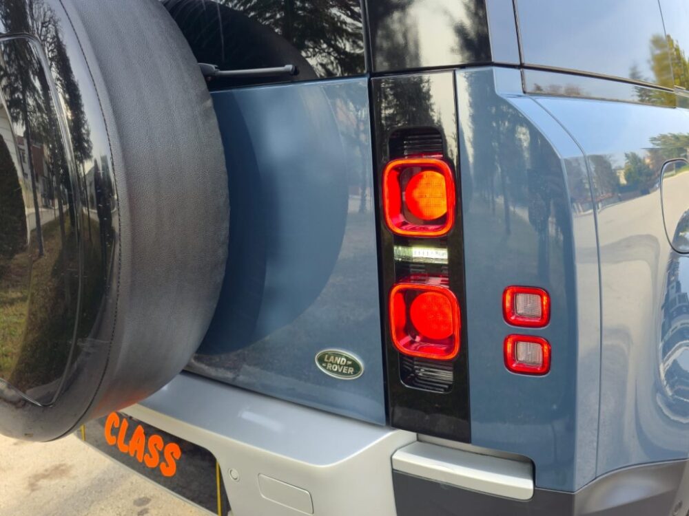 LAND ROVER DEFENDER 2021 MODEL 110 3.0 TDİ. 300 HP TAM ÖTV. EKSTRA 1.000.000 TL HARCANDI