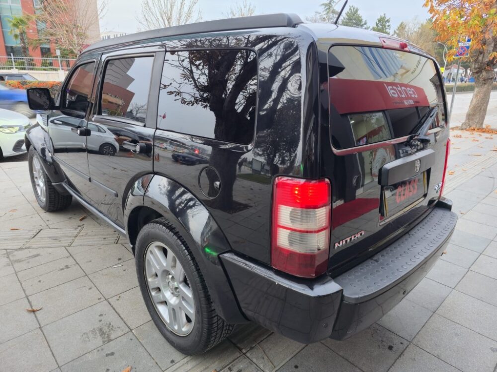 4 (Orta) DODGE NİTRO 2.8 4X4 CRD SXT 2007 MODEL