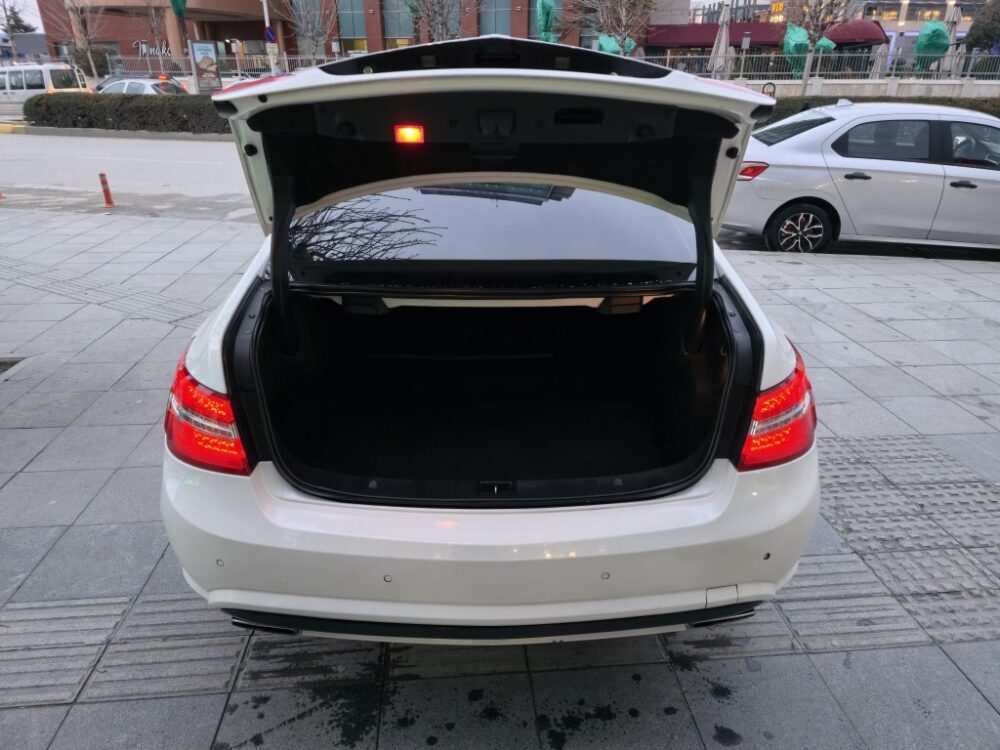 MERCEDES E 350 CDI AMG 2011 COUPE
