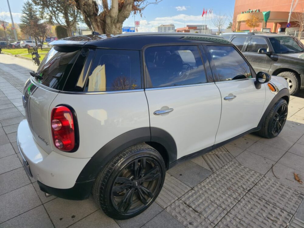 5 (Orta) MİNİ COOPER D COUNTRYMAN 2013 MODEL