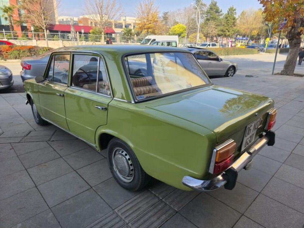 HACİİ... MURAT 124 1976 MODEL AŞIRI CLASSS İÇERİR...