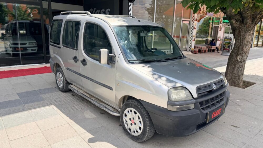 FİAT DOBLO COMBİ 1.9 JTD ACTİVE 2004 MODEL KLİMALI