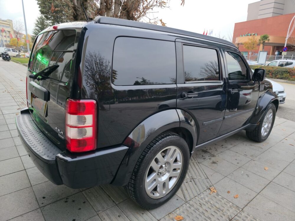 6 (Orta) DODGE NİTRO 2.8 4X4 CRD SXT 2007 MODEL