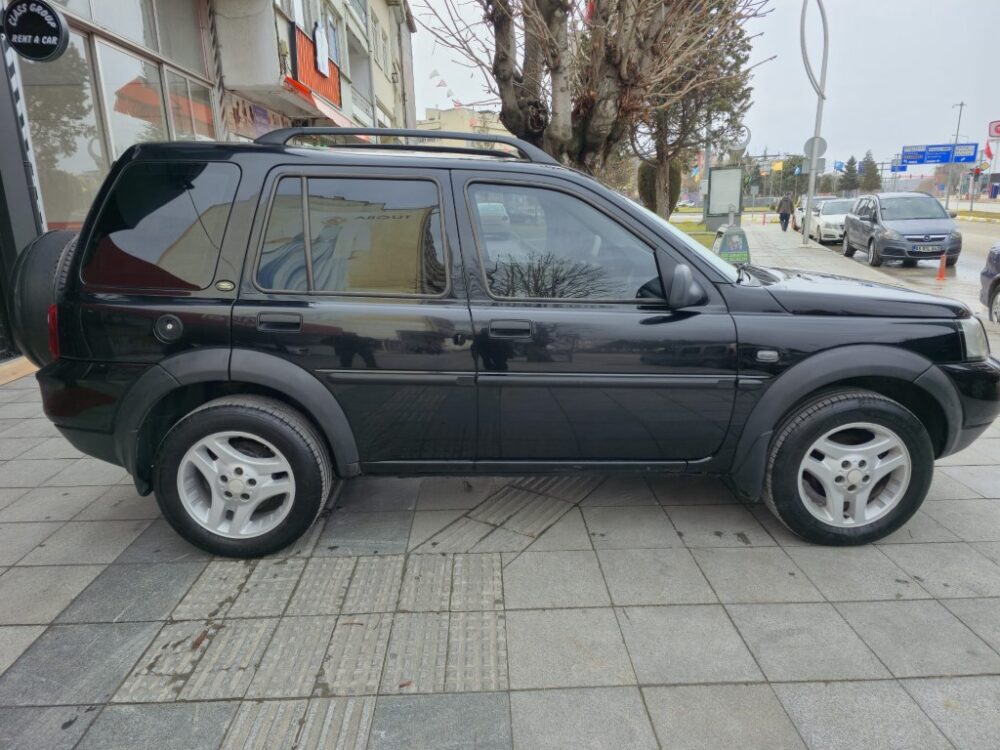 LAND ROVER FREELANDER 2.0Dİ4 HSE PAKET 2006 MODEL MÜKEMMEL...