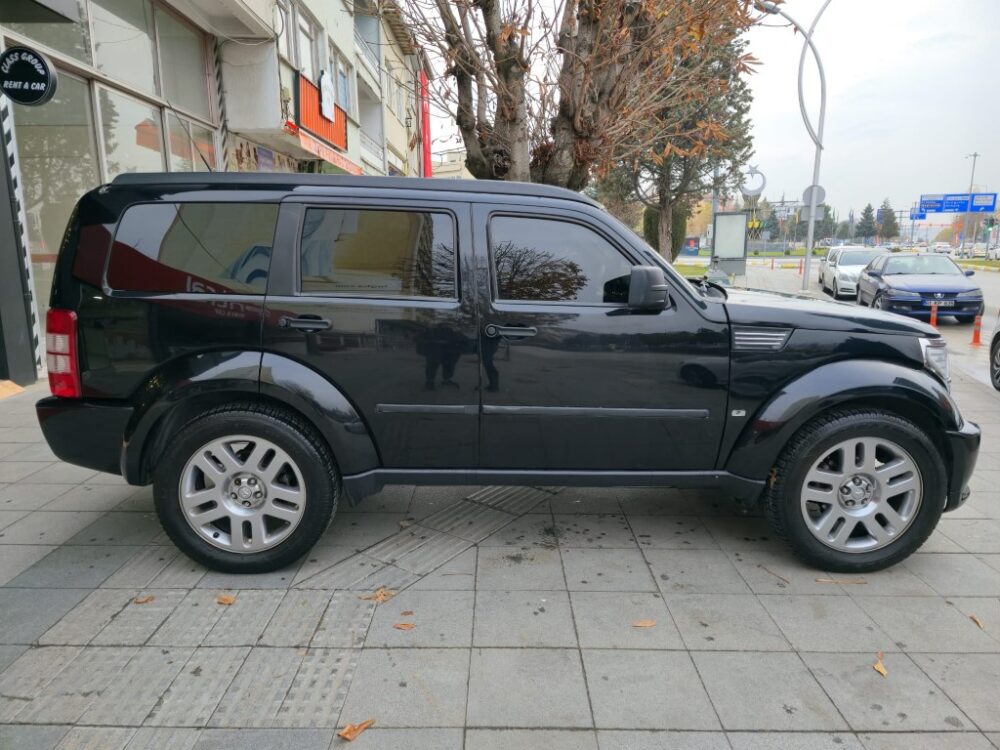 7 (Orta) DODGE NİTRO 2.8 4X4 CRD SXT 2007 MODEL