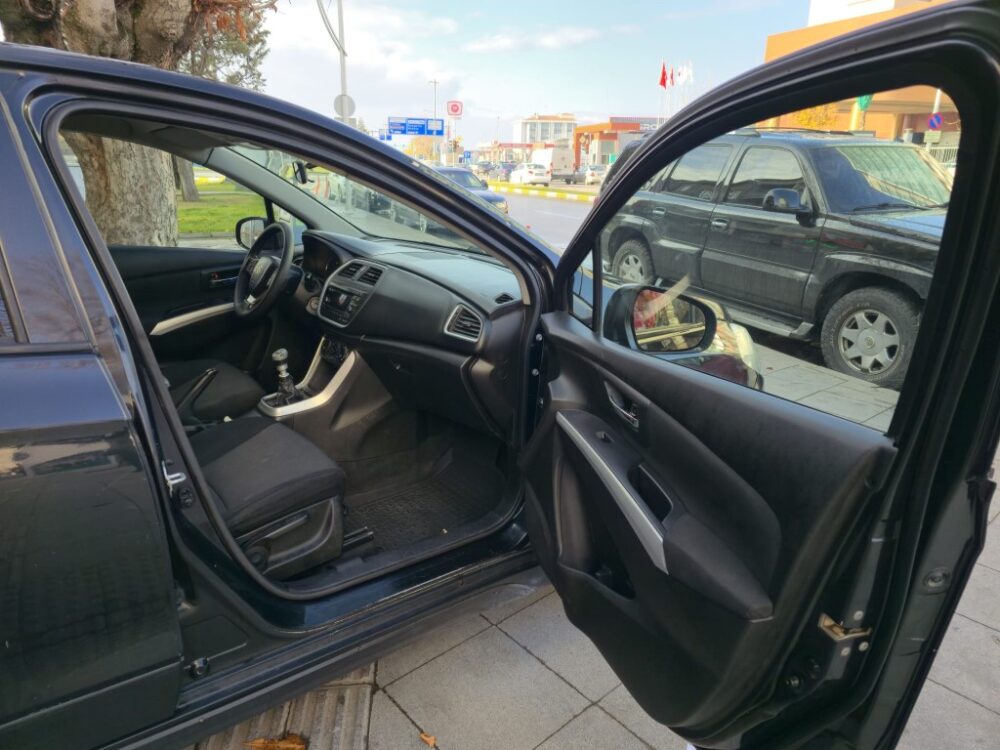 SUZUKİ S-CROSS 1.6 DDIS 2013 MODEL