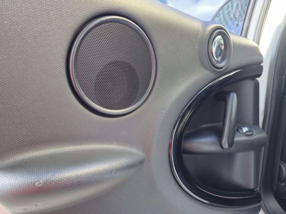 7 (Orta) MİNİ COOPER D COUNTRYMAN 2013 MODEL