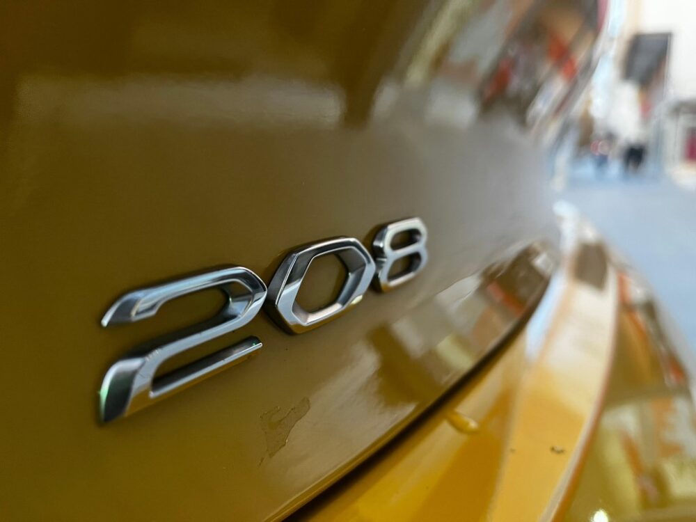 PEUGEOT 208 1.2 PURETECH 2021 MODEL
