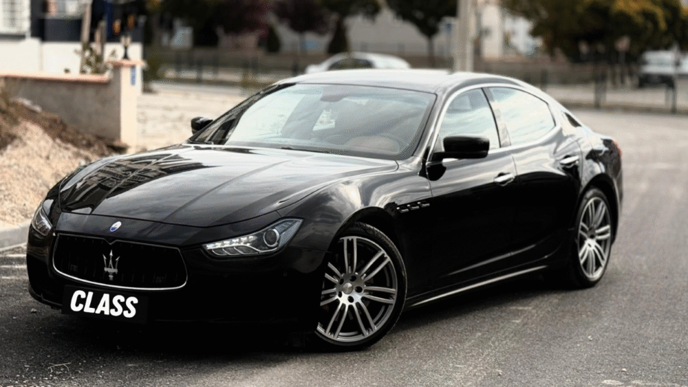 MASERATİ GHİBLİ 3.0  2014 MODEL SİYAH İÇİ KIRMIZI….
