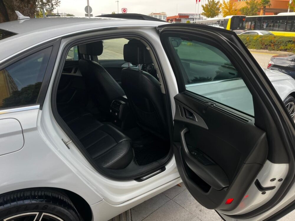 WhatsApp Görsel 2025-10-21 saat 14.38.43_c7791040 (Orta) AUDİ A6 QUATRO 2012 MODEL EMSALSİZ