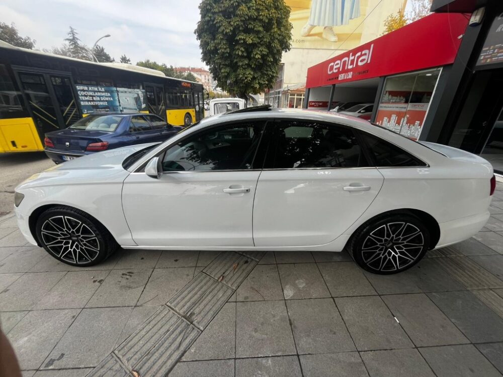 WhatsApp Görsel 2025-10-21 saat 14.38.44_9b9514ba (Orta) AUDİ A6 QUATRO 2012 MODEL EMSALSİZ