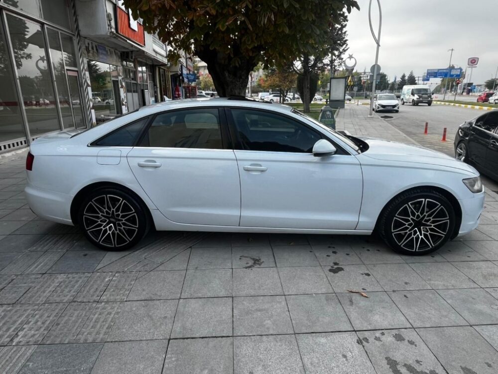 WhatsApp Görsel 2025-10-21 saat 14.38.46_3607d782 (Orta) AUDİ A6 QUATRO 2012 MODEL EMSALSİZ