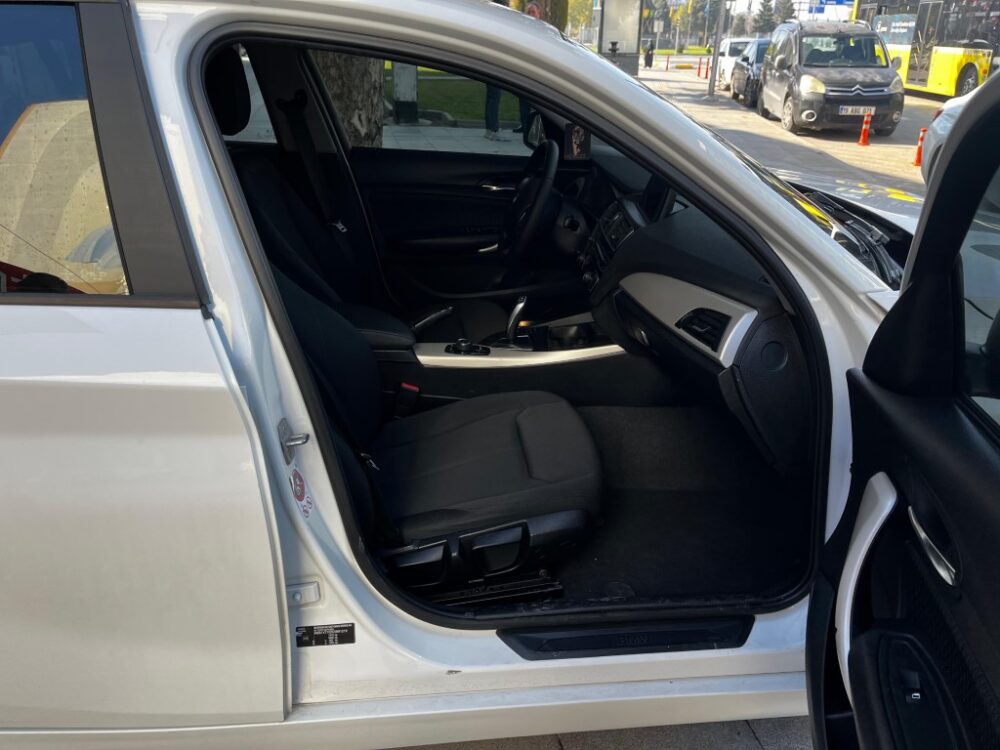 BMW 1.16 JOY PLUS 2015 MODEL