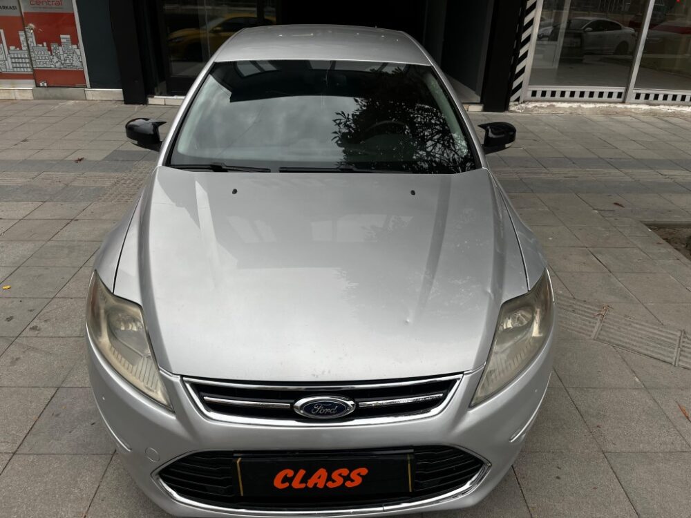 FORD MONDEO 2012 MODEL