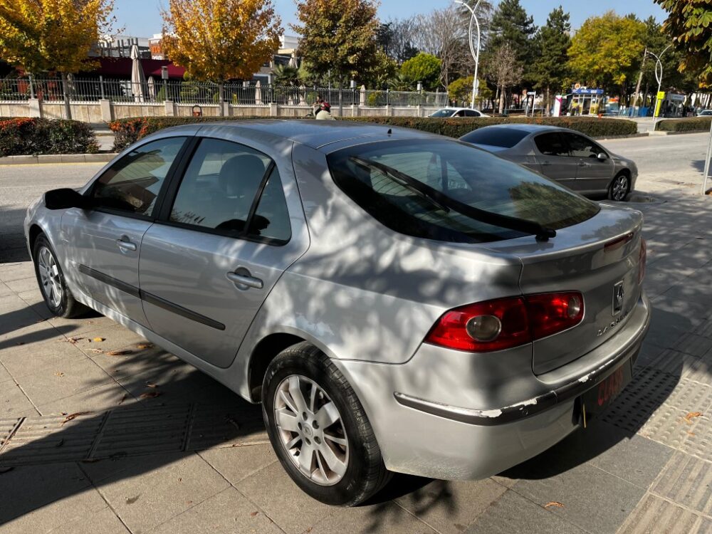 RENAULT LAGUNA 2006 MODEL 1.6 EXPRESSİON PACK PLUS EMSALSİZ DEĞERDE