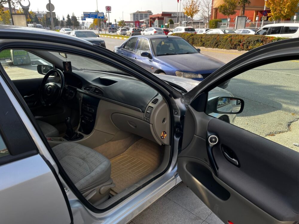 RENAULT LAGUNA 2006 MODEL 1.6 EXPRESSİON PACK PLUS EMSALSİZ DEĞERDE