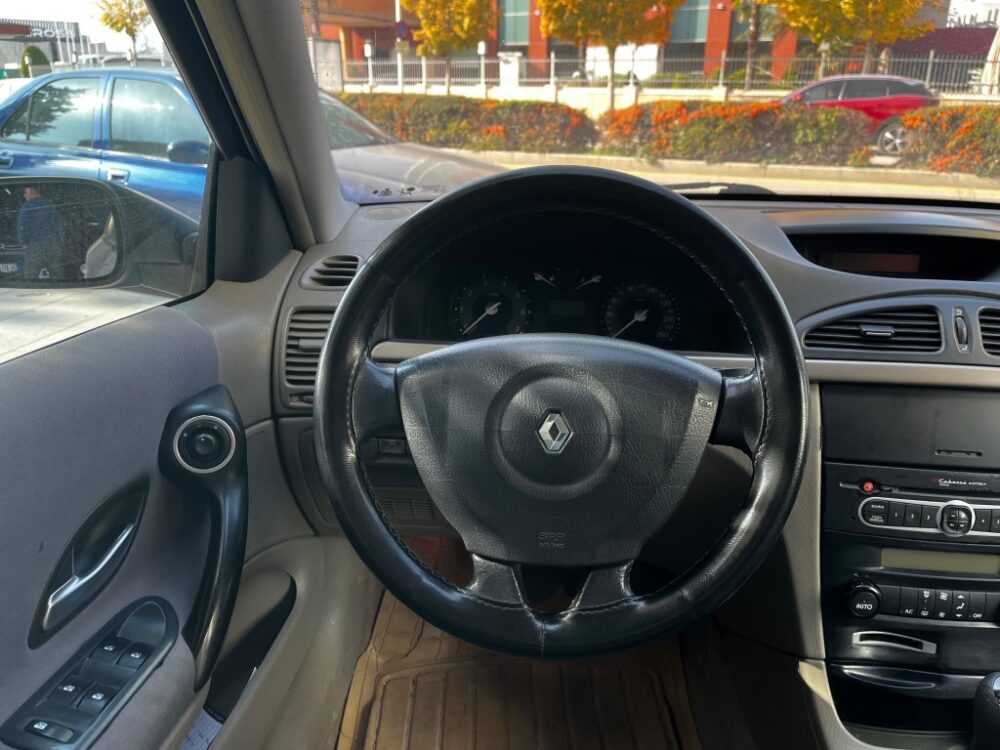 RENAULT LAGUNA 2006 MODEL 1.6 EXPRESSİON PACK PLUS EMSALSİZ DEĞERDE