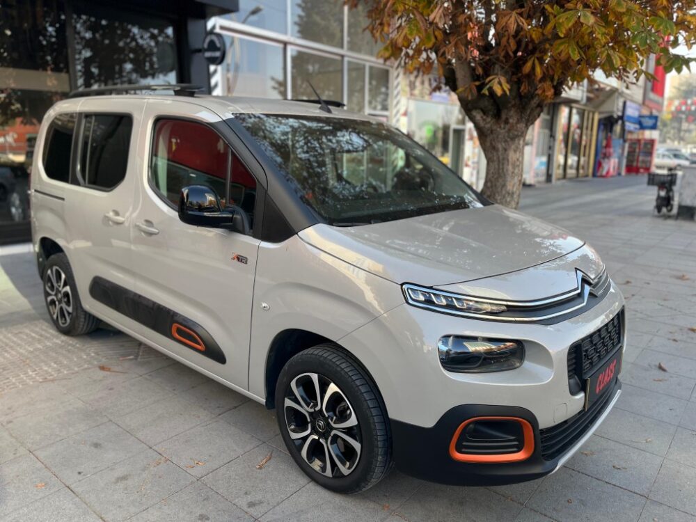 CITROEN BERLİNGO 1.5 BLUEHDI SHİNE BOLD XTR 2022 MODEL...