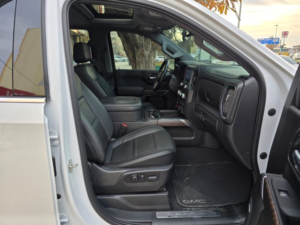 GMC SİERRA DENALI 3.0 L 2022 MODEL HATASIZ TRAMERSİZ