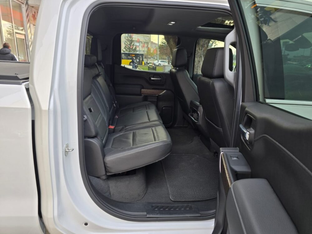 GMC SİERRA DENALI 3.0 L 2022 MODEL HATASIZ TRAMERSİZ