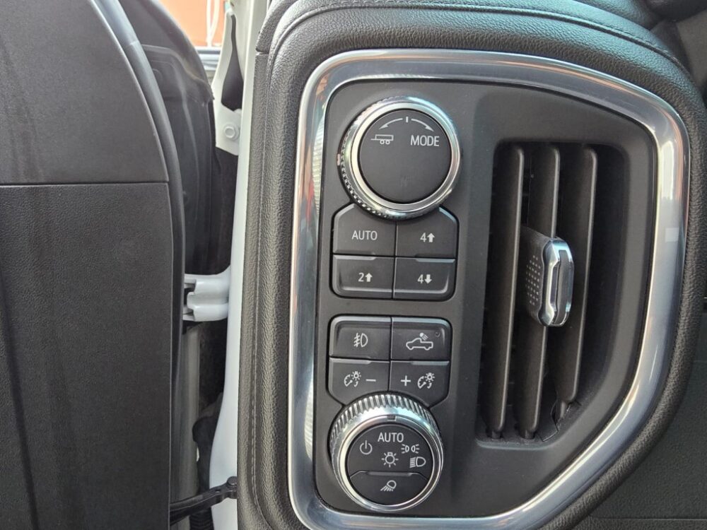 GMC SİERRA DENALI 3.0 L 2022 MODEL HATASIZ TRAMERSİZ