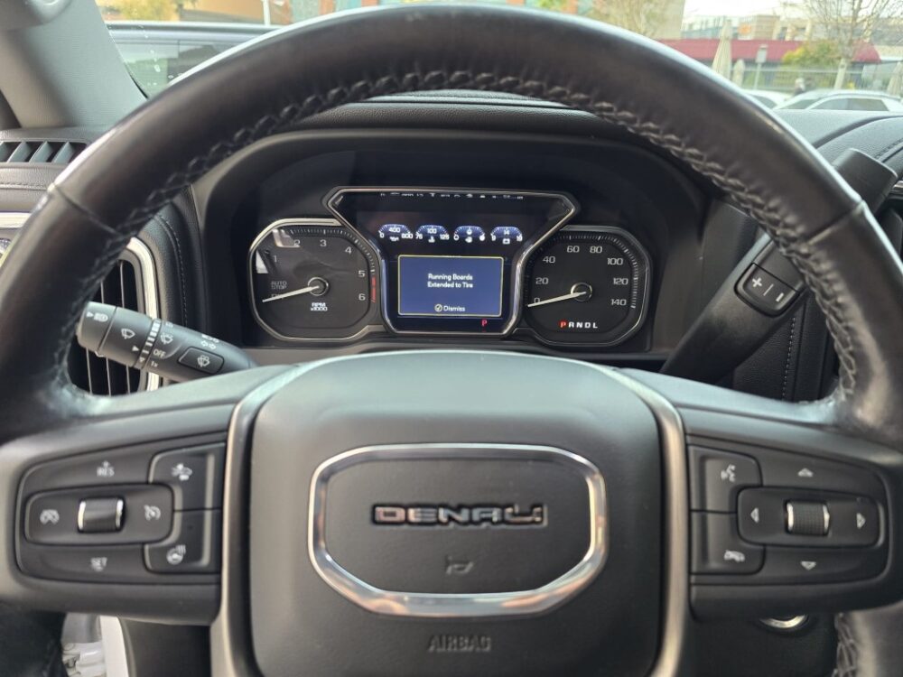 GMC SİERRA DENALI 3.0 L 2022 MODEL HATASIZ TRAMERSİZ