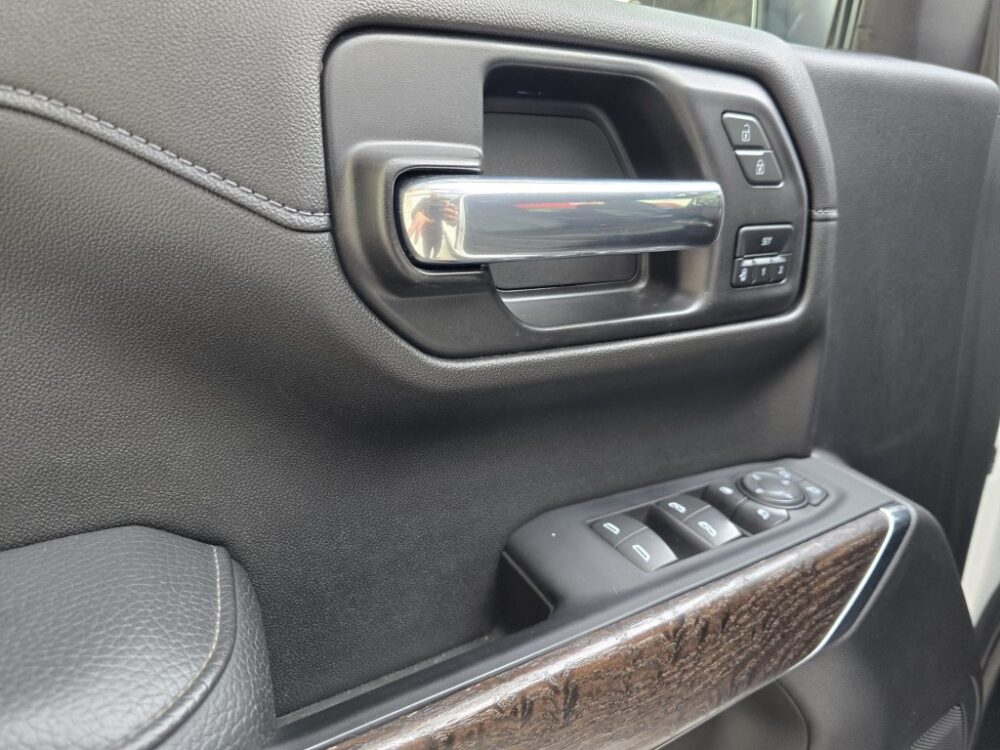 GMC SİERRA DENALI 3.0 L 2022 MODEL HATASIZ TRAMERSİZ