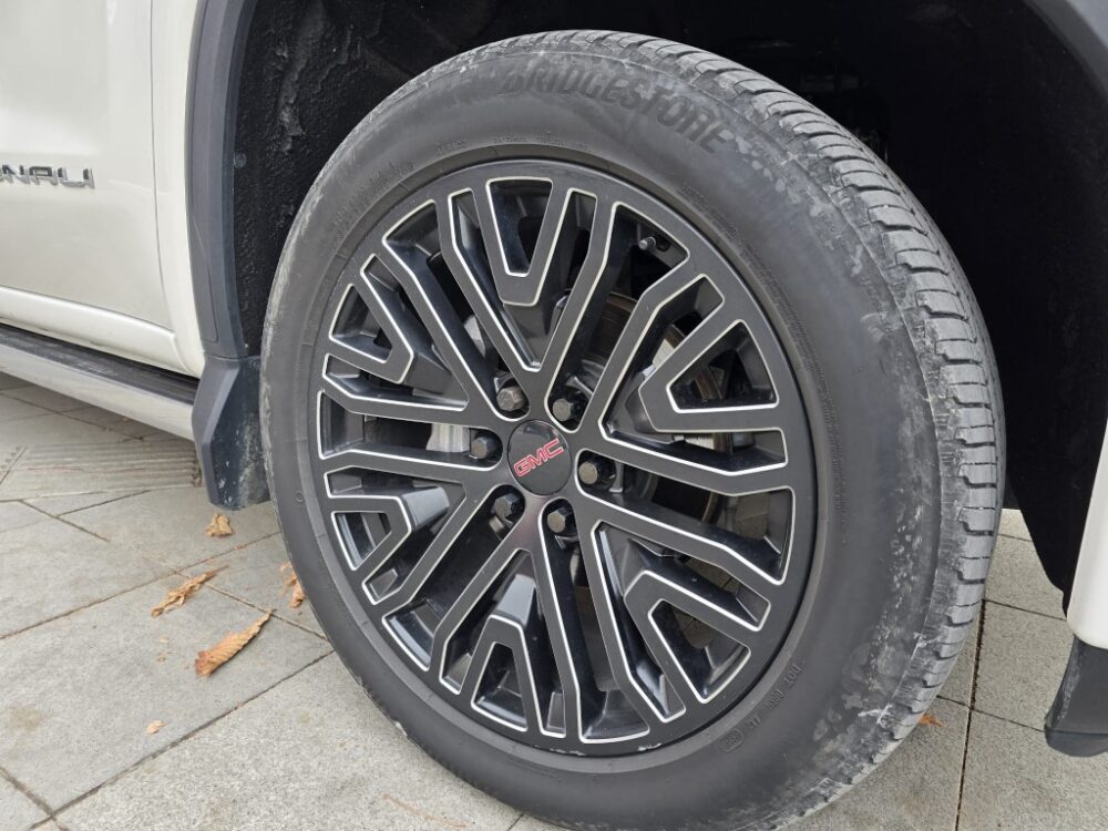 GMC SİERRA DENALI 3.0 L 2022 MODEL HATASIZ TRAMERSİZ