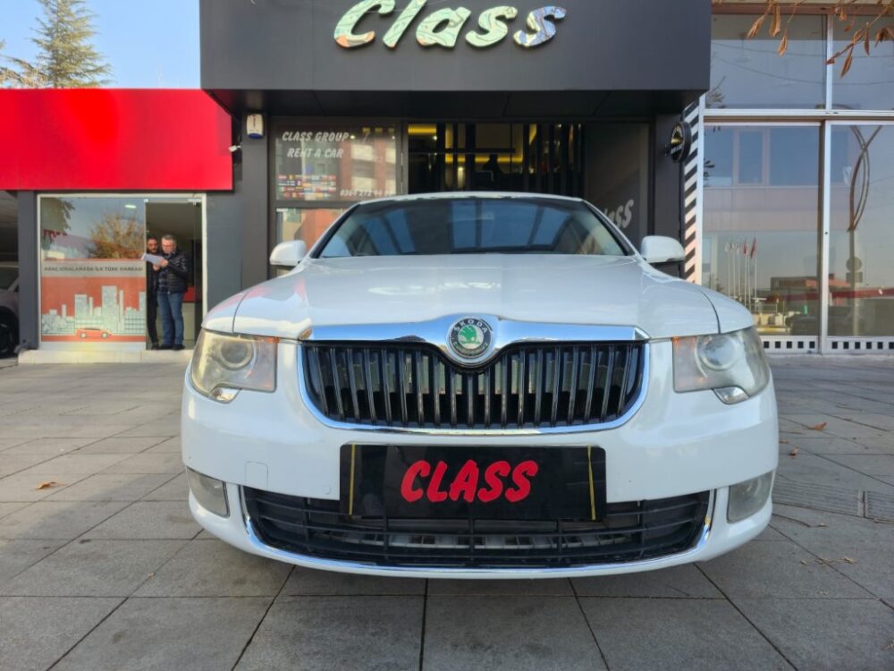 SKODA SUPERB 2011 MODEL 2.0 DİZEL OTOMATİK EFSANE